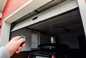 garage door repair vs garage door replacement oregon